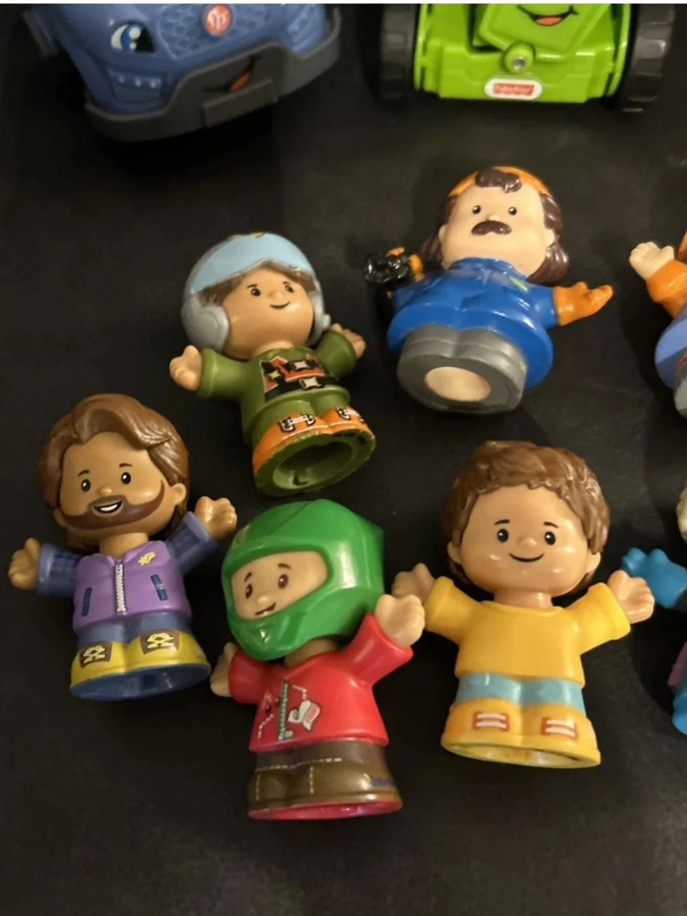 Fisher Price 17 Piece Lot Little People and Vehicles